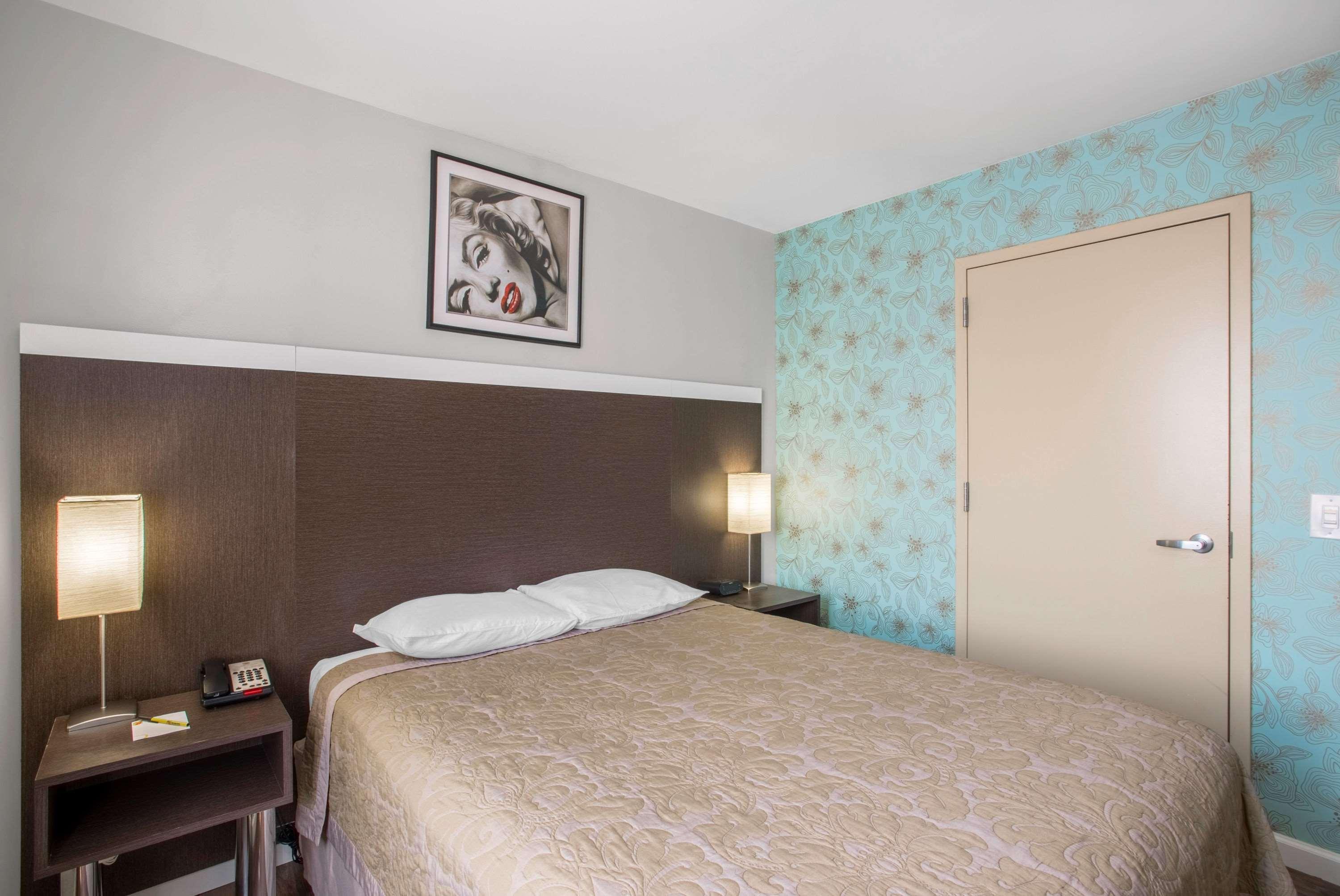 Super 8 By Wyndham Brooklyn / Park Slope Hotel New York Exterior foto